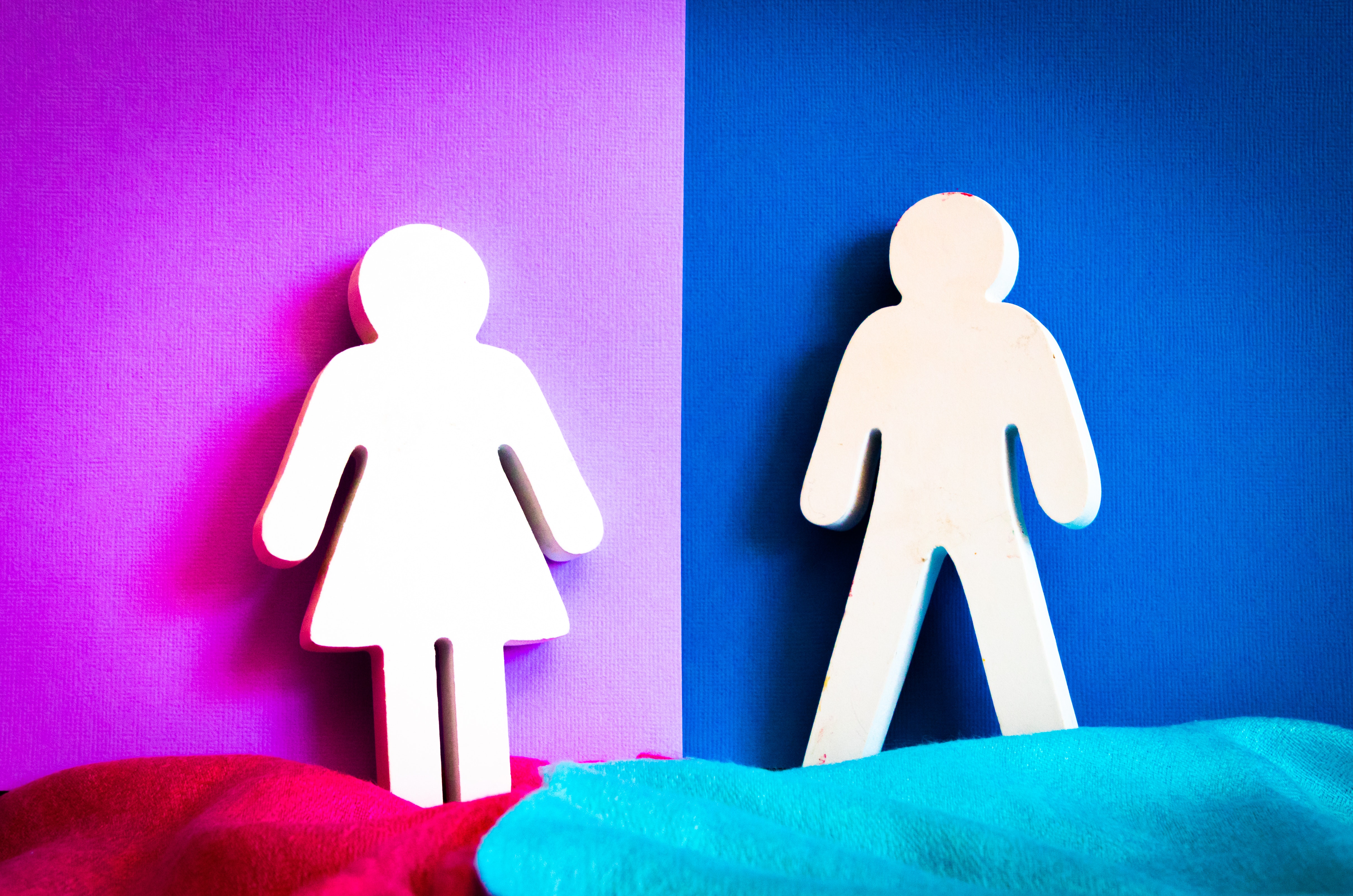 Men and Women Think Differently. Darry Donlin, LCSW This is Now Counseling. Pine Brook, NJ 07058 Men and Women Think Differently. Darry Donlin, LCSW This is Now Counseling. Pine Brook, NJ 07058
